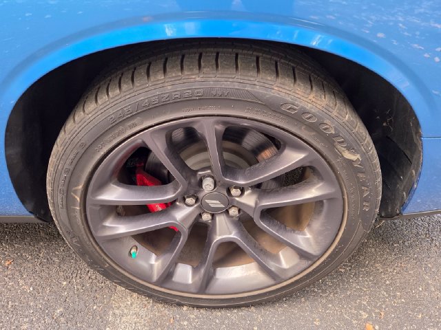 Used 2023 Dodge Challenger R/T w/ Plus Package RWD image 32