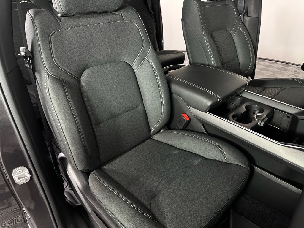 New 2026 RAM 1500 Big Horn AWD/4WD image 29