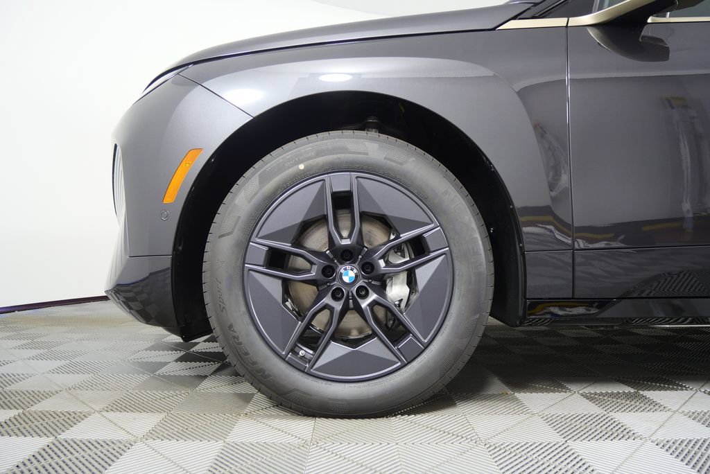 New 2026 BMW iX xDrive45 image 7