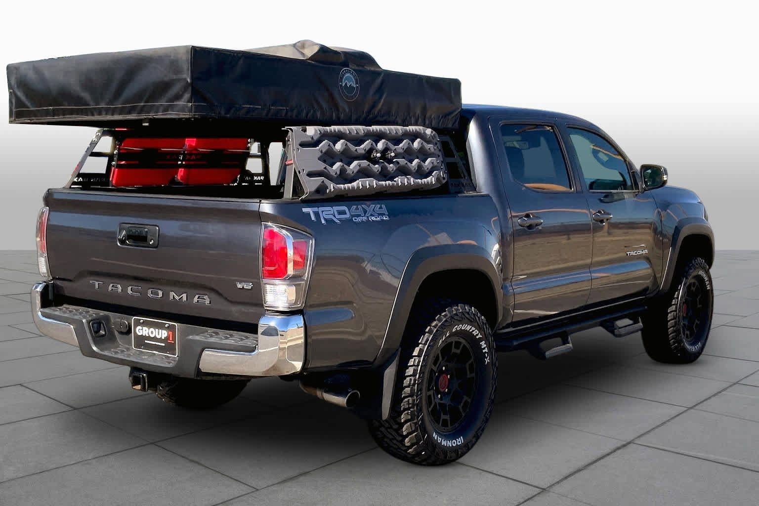 Used 2022 Toyota Tacoma TRD Off-Road image 12