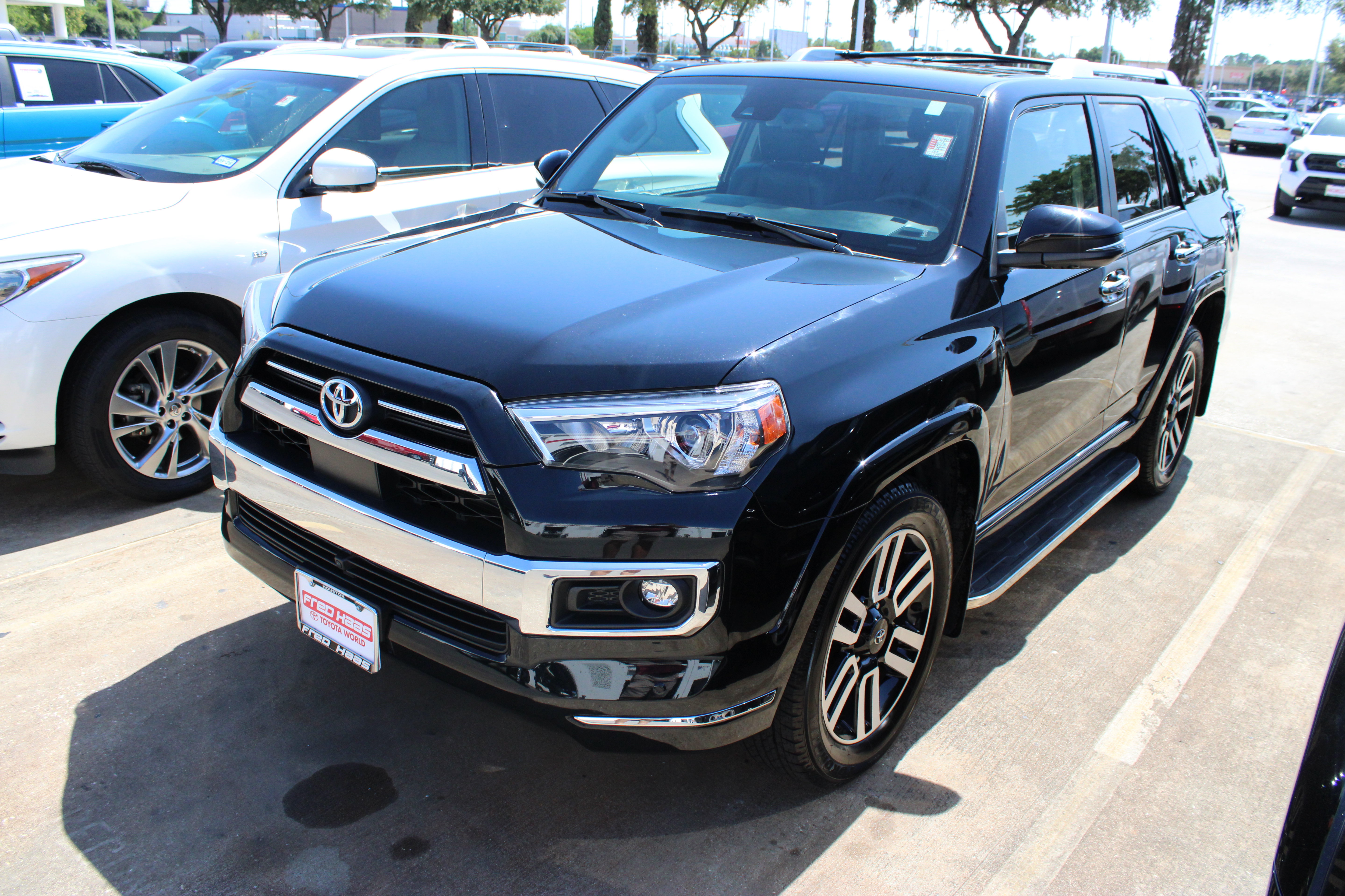 Used 2024 Toyota 4Runner Limited RWD image 5