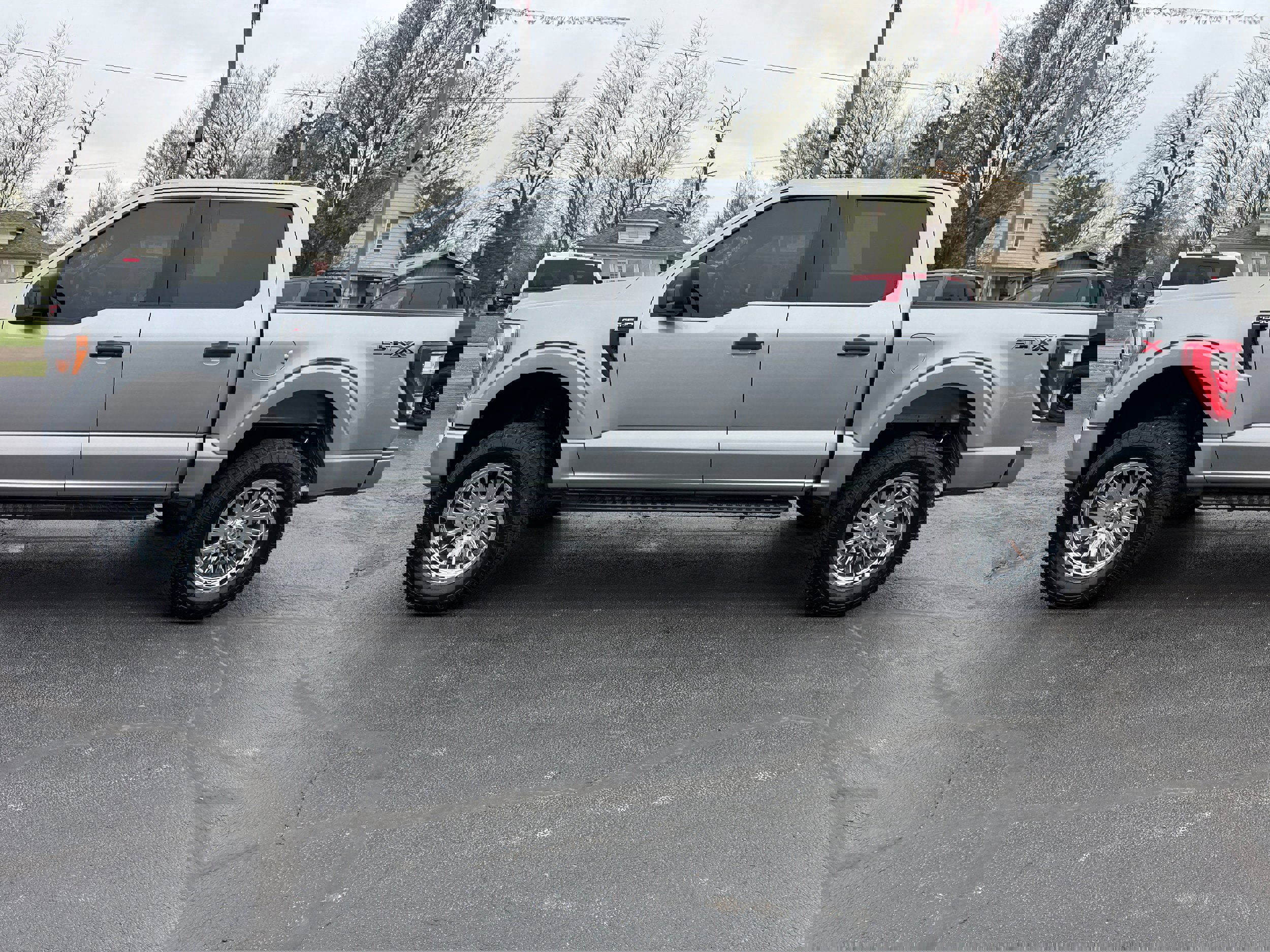 Used 2022 Ford F150 XL w/ STX Appearance Package image 3