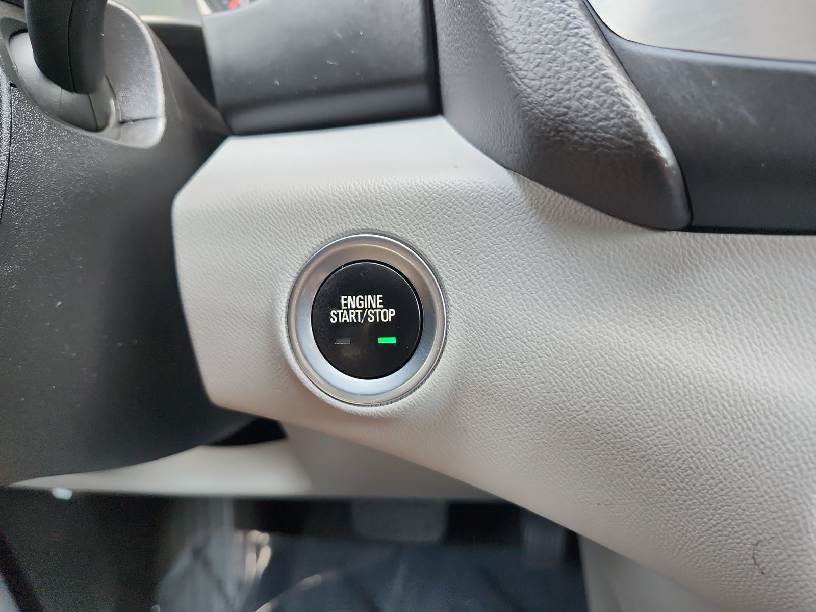 Used 2023 GMC Terrain SLT w/ Infotainment Package II AWD/4WD image 21