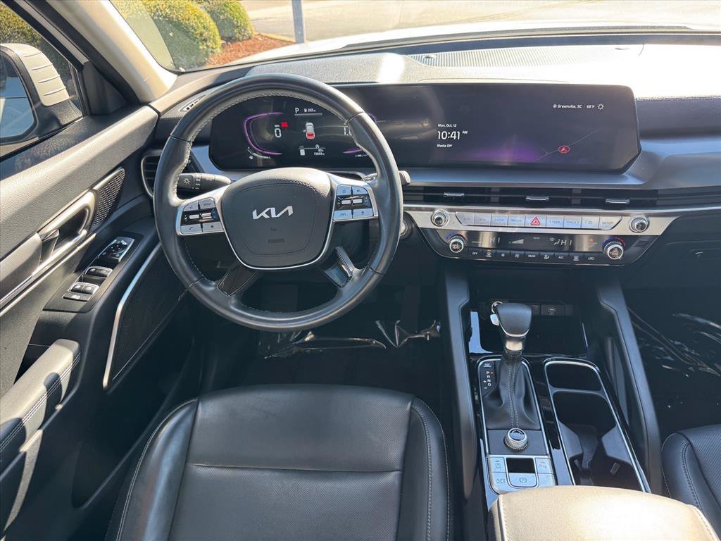 Certified 2024 Kia Telluride LX FWD image 13