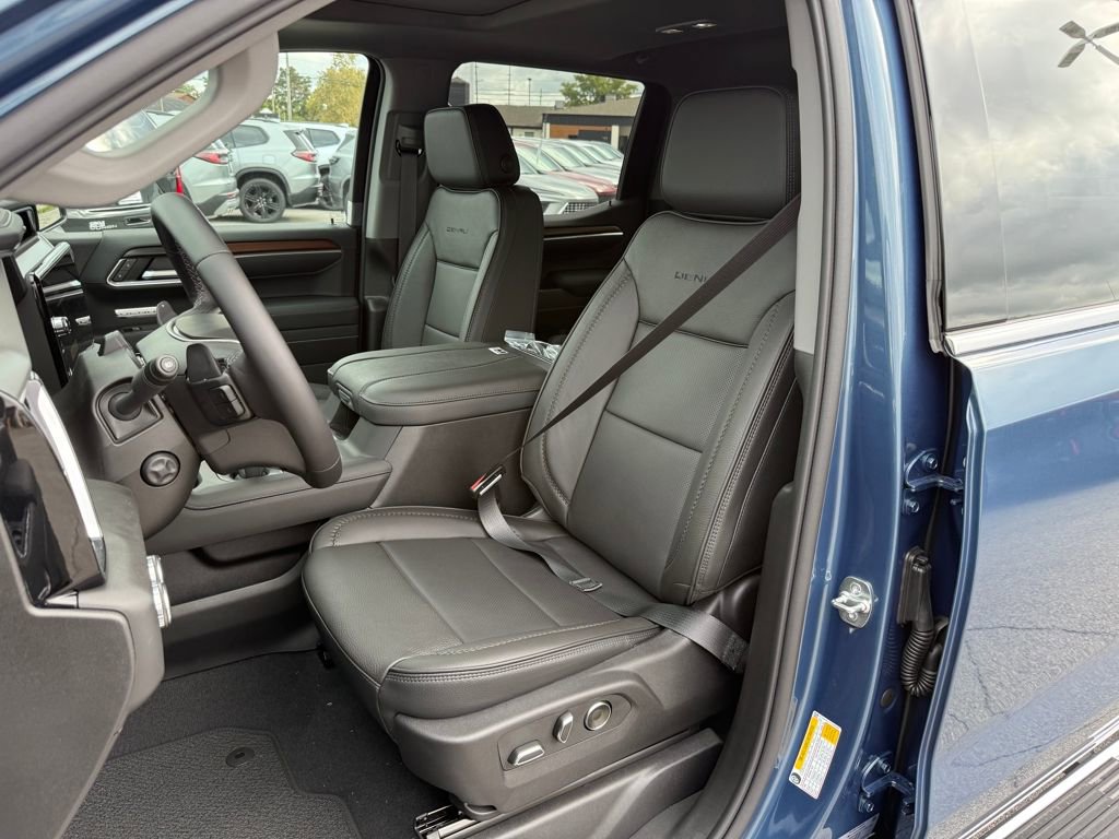 New 2026 GMC Sierra 1500 Denali w/ Technology Package image 10