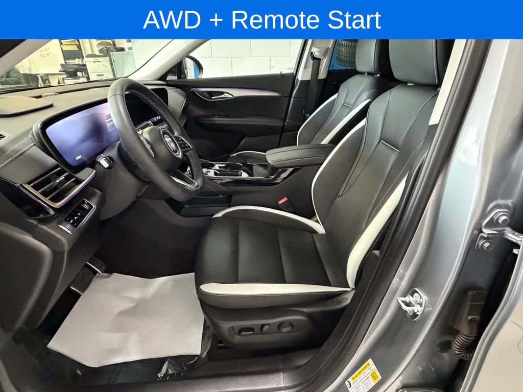 Used 2025 Buick Envision Sport Touring AWD/4WD image 11