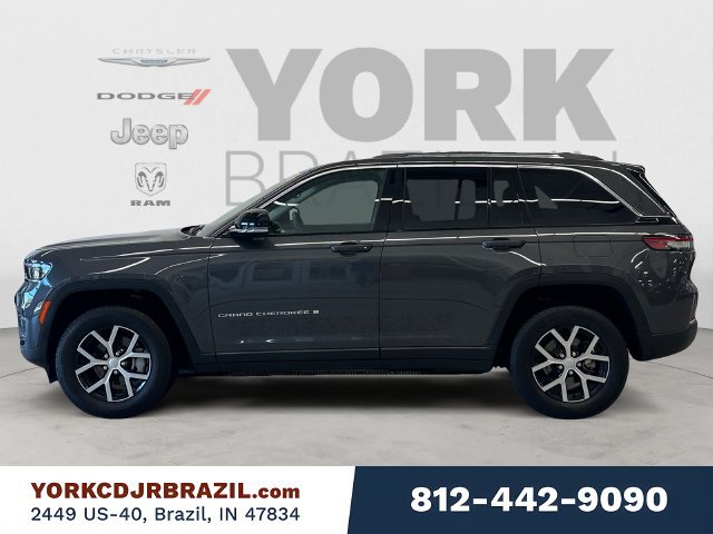 Used 2024 Jeep Grand Cherokee Limited AWD/4WD image 2