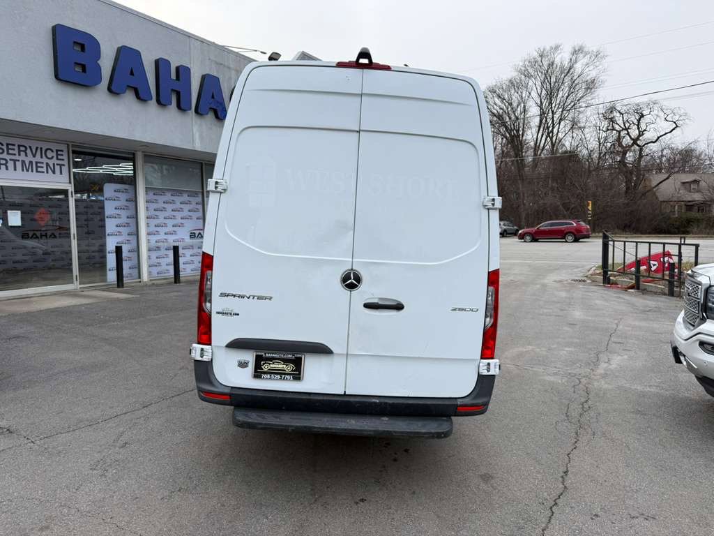 Used 2021 Mercedes-Benz Sprinter 2500 image 6