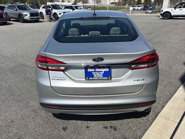 Used 2018 Ford Fusion S image 5