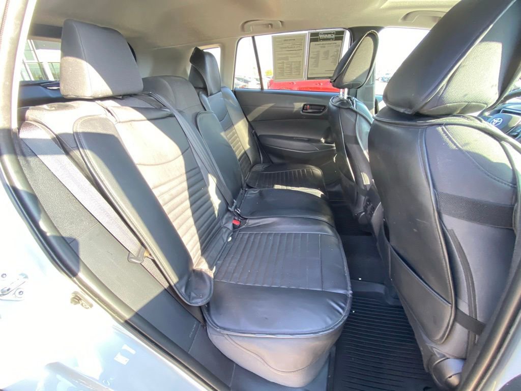 Used 2022 Toyota Corolla Cross LE w/ Moonroof Package image 28