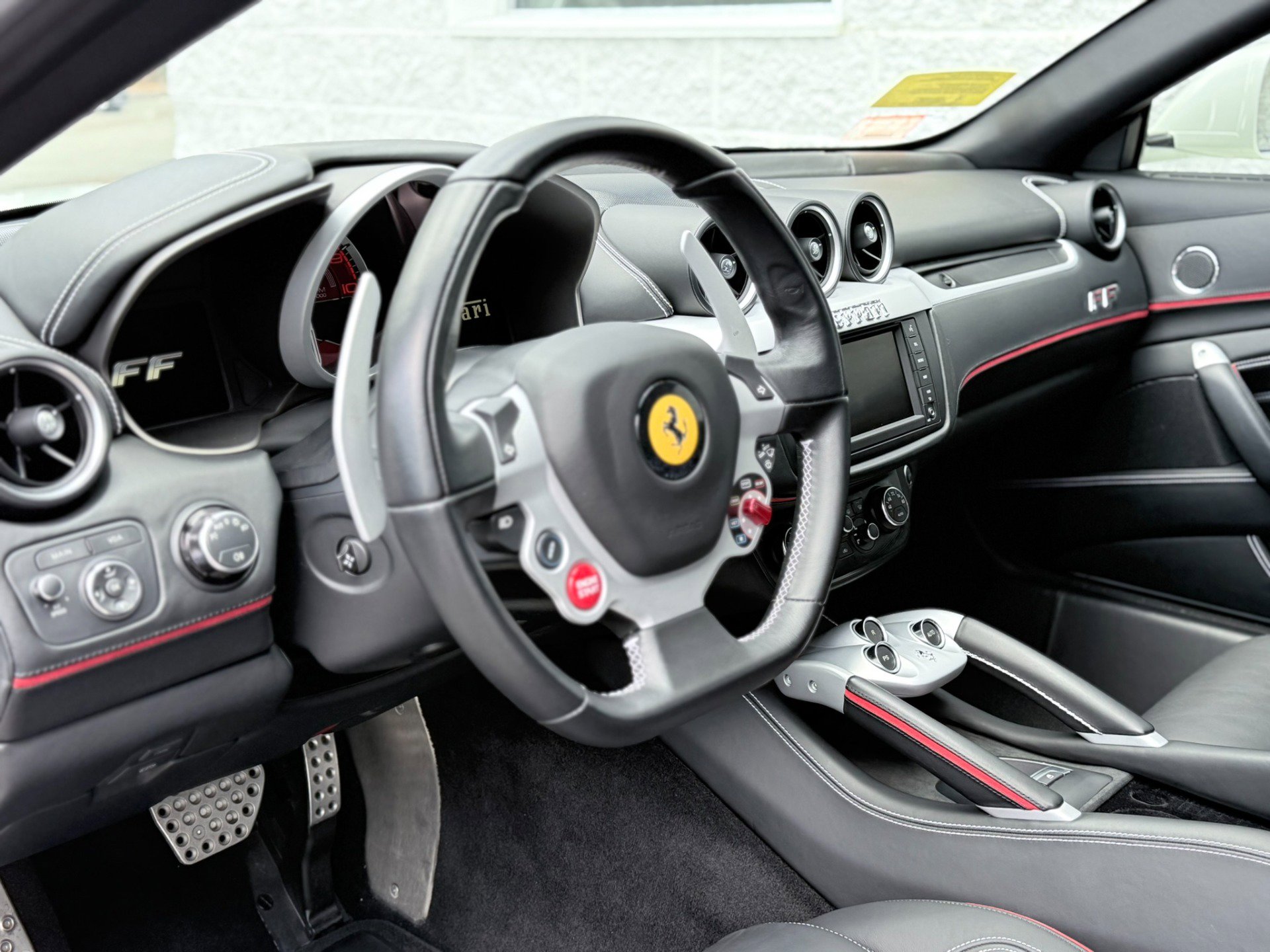 Used 2012 Ferrari FF image 11