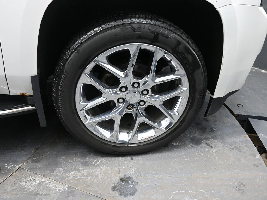 Used 2017 GMC Yukon SLT image 17