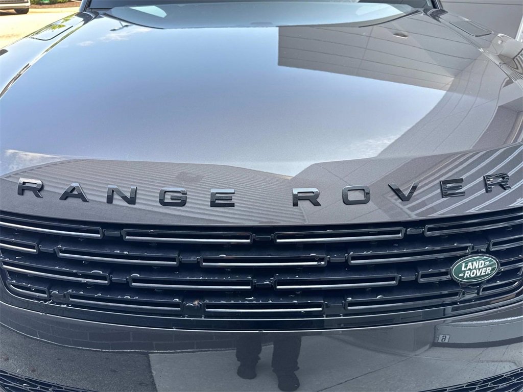New 2025 Land Rover Range Rover Sport Dynamic SE image 12