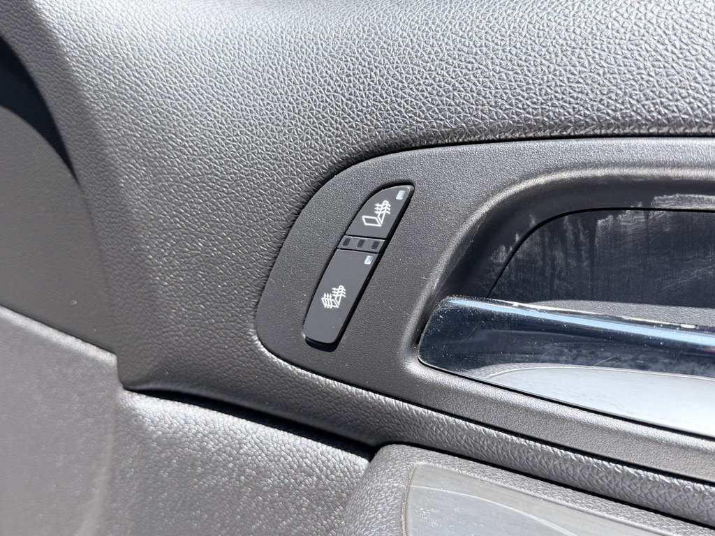 Used 2007 Chevrolet Avalanche LT w/ LT Preferred Equipment Group image 34