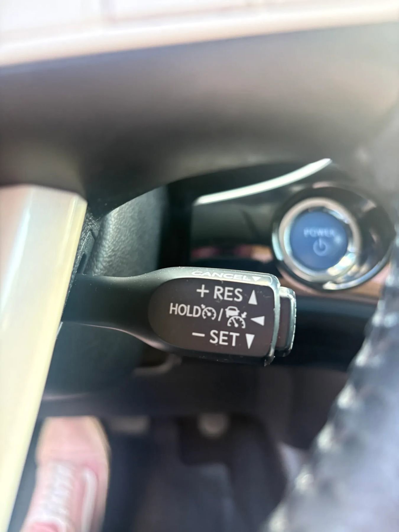 Used 2018 Toyota Prius Three FWD image 47