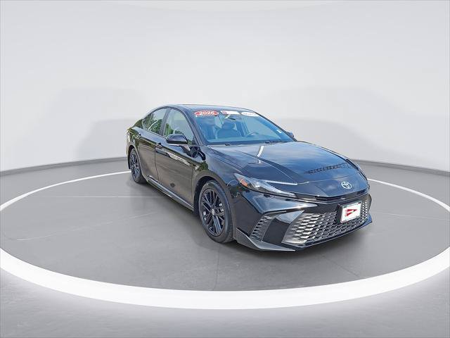 Certified 2026 Toyota Camry SE w/ Convenience Package FWD image 3