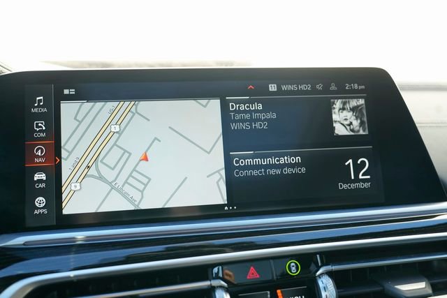 Used 2020 BMW X7 M50i w/ Dynamic Handling Package image 70