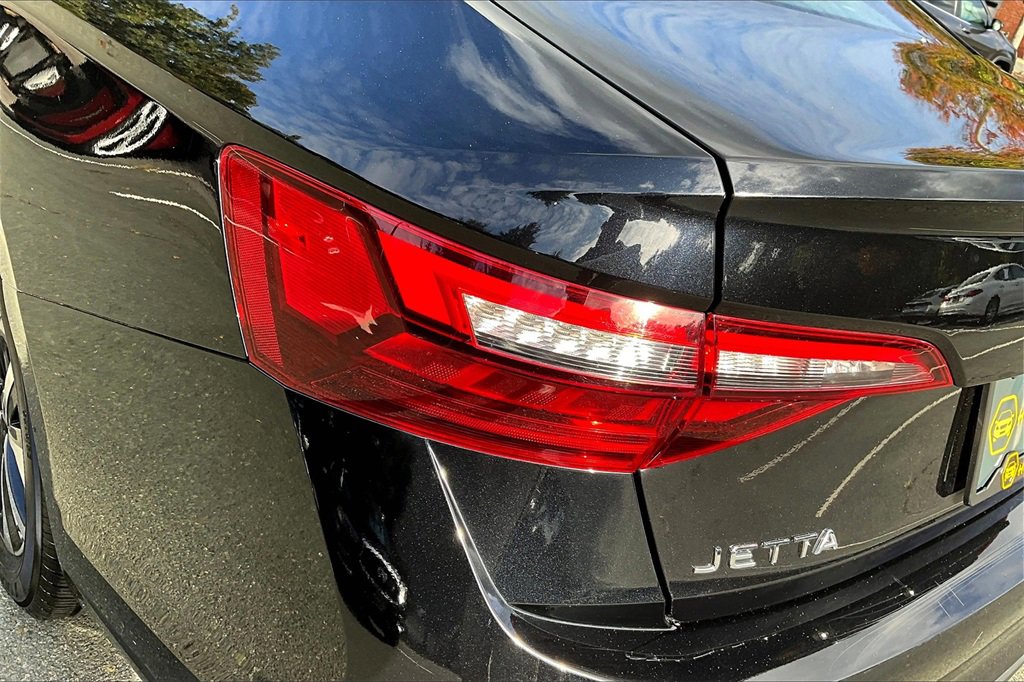 Used 2023 Volkswagen Jetta S image 22