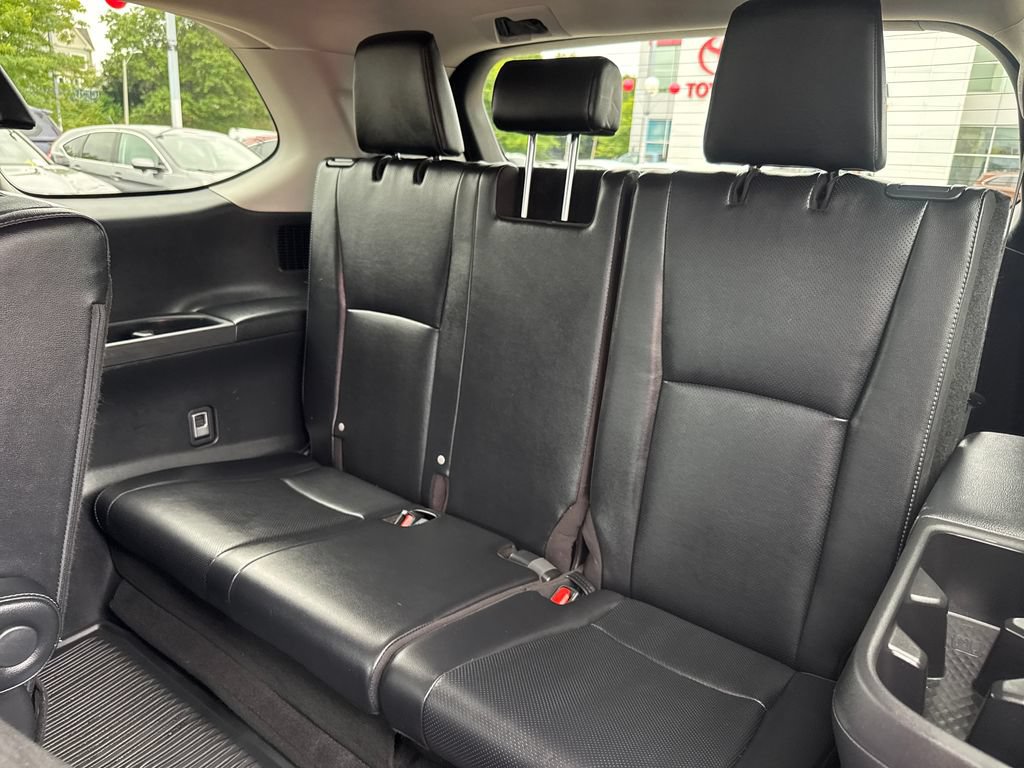 Used 2024 Toyota Grand Highlander AWD image 41
