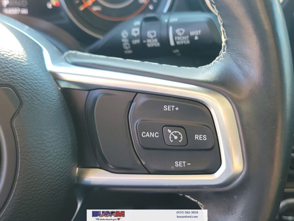 Used 2019 Jeep Wrangler Unlimited Sahara w/ Dual Top Group AWD/4WD image 20