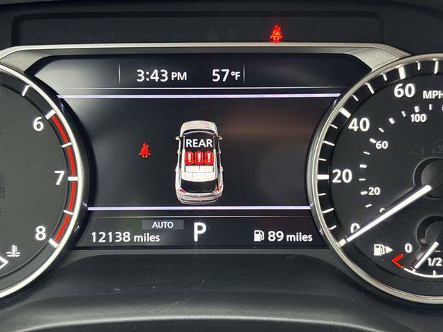 Used 2023 Nissan Rogue SV image 7