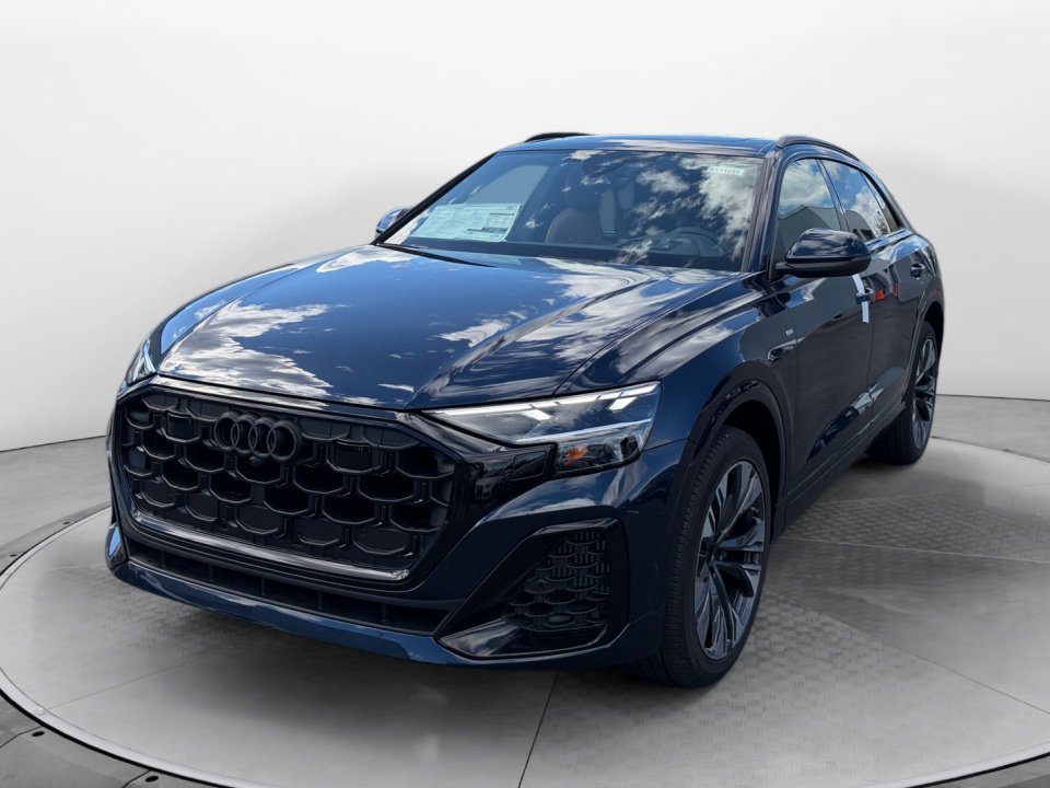 New 2026 Audi Q8 Prestige image 3