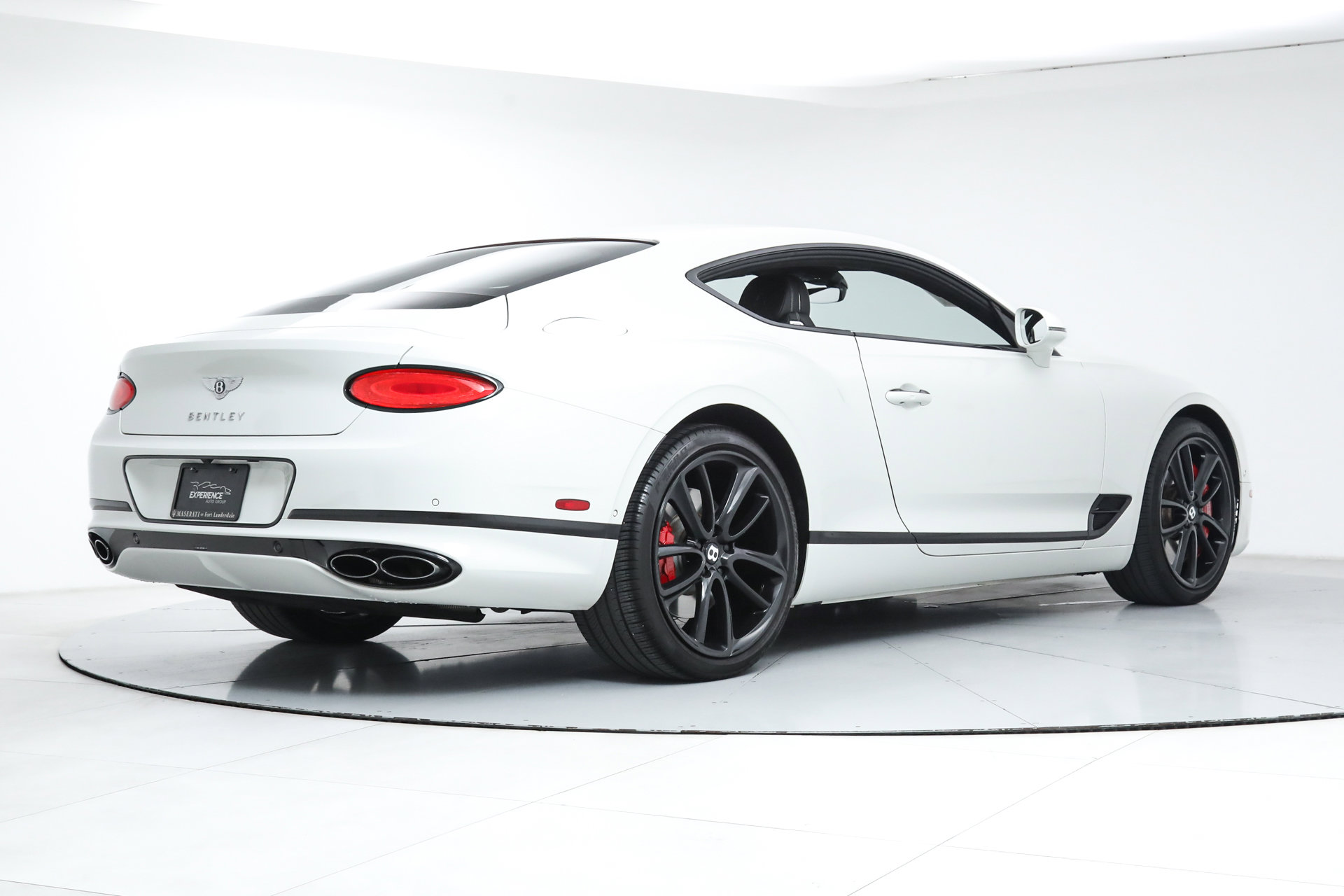 Used 2021 Bentley Continental GT V8 image 5