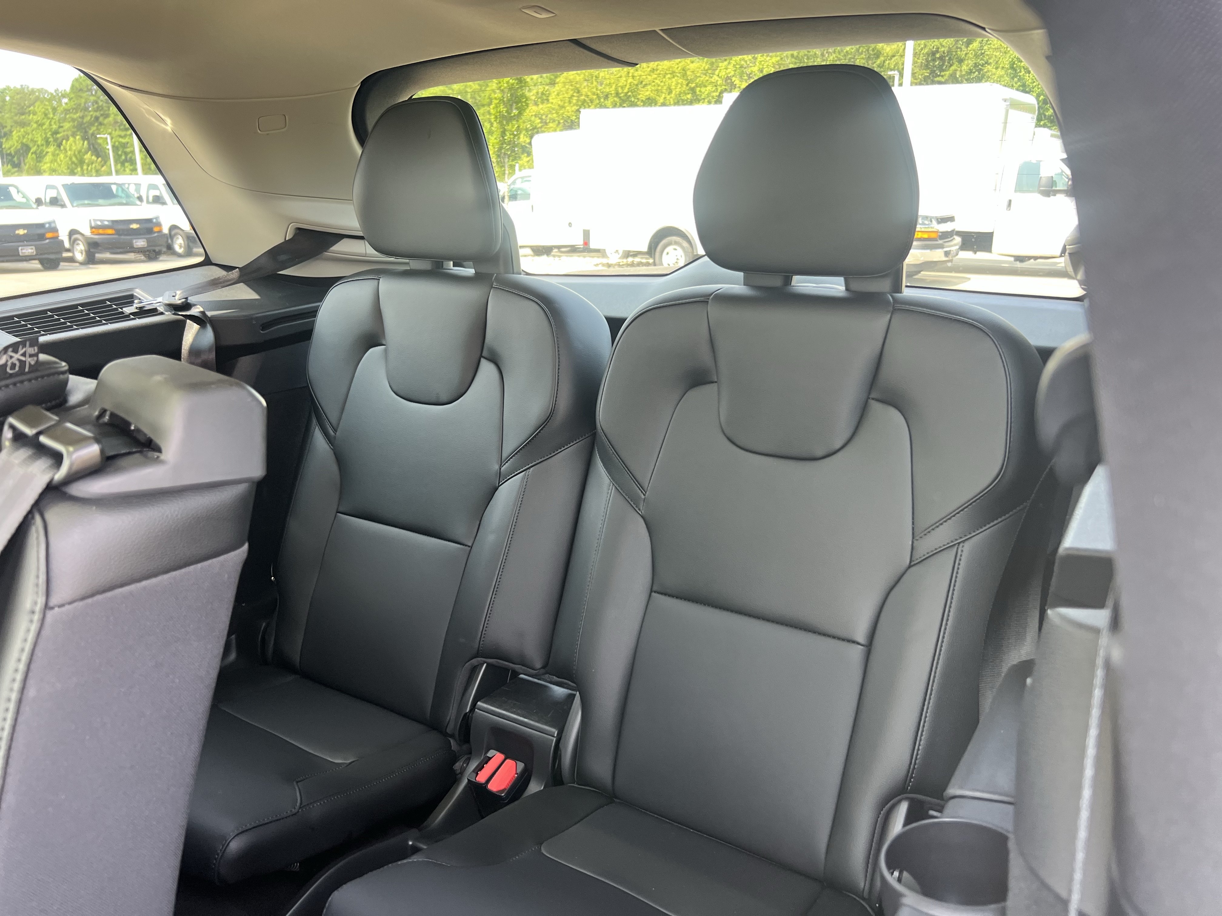 Used 2023 Volvo XC90 B5 Core AWD/4WD image 34