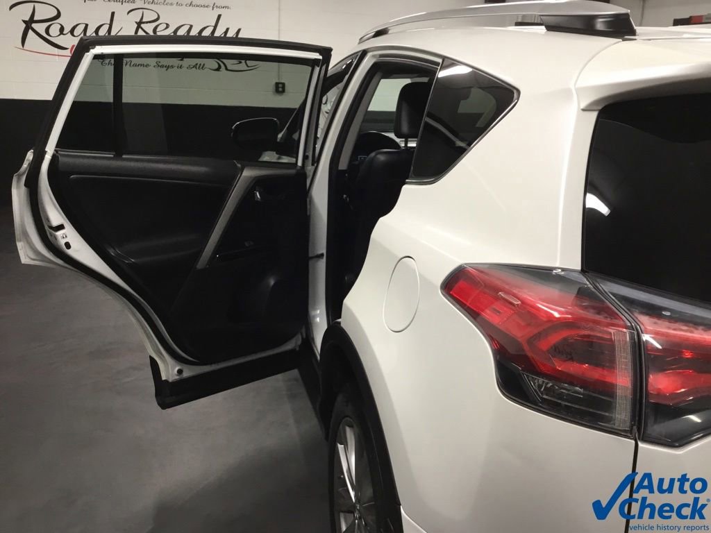 Used 2016 Toyota RAV4 Limited AWD/4WD image 25