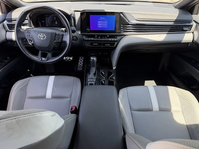 Used 2025 Toyota Camry SE FWD image 10