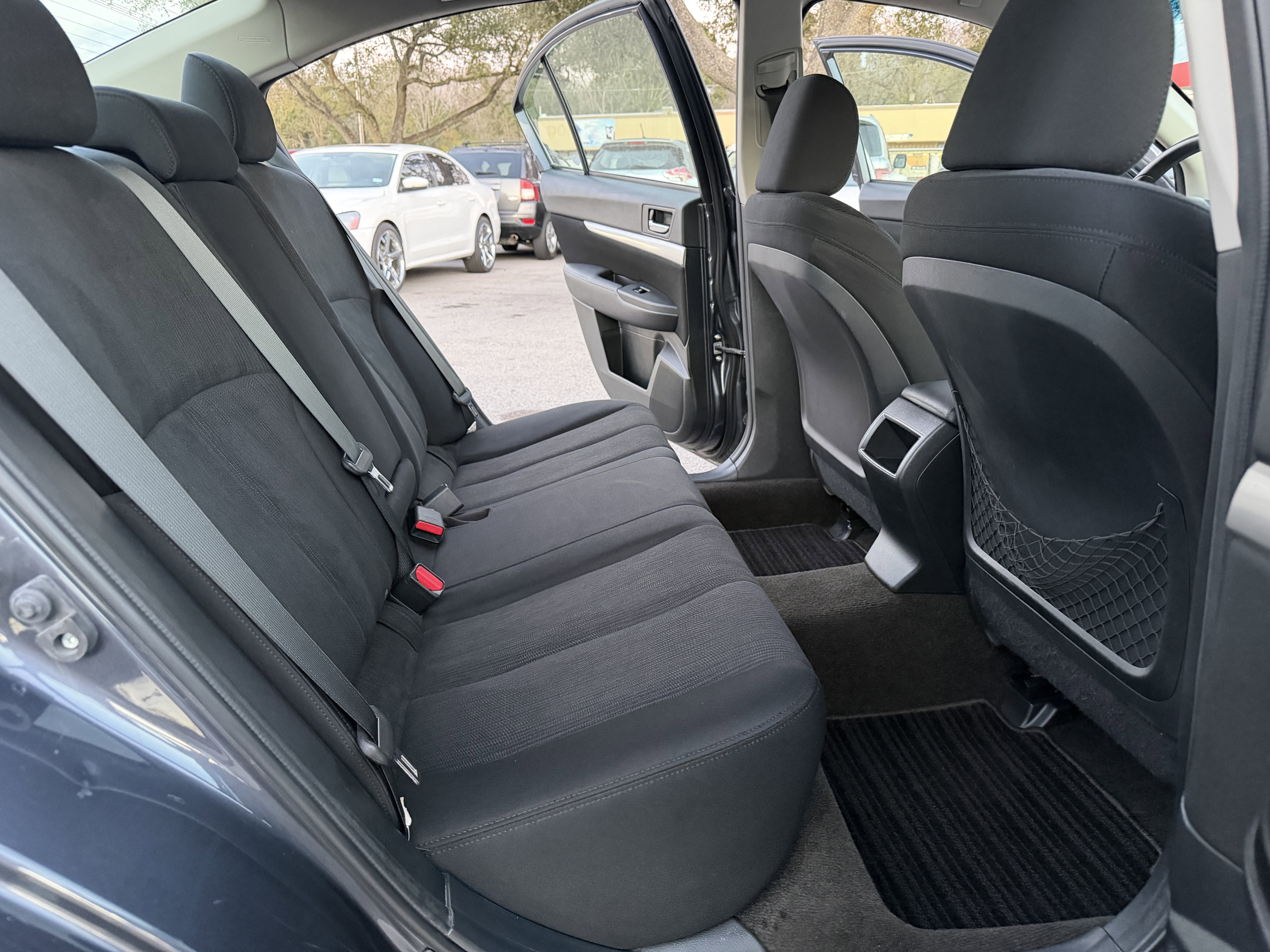 Used 2014 Subaru Legacy 2.5i image 22