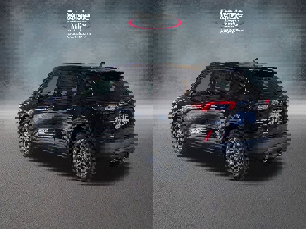 New 2026 Ford Escape ST-Line Select w/ Equipment Group 401A image 8