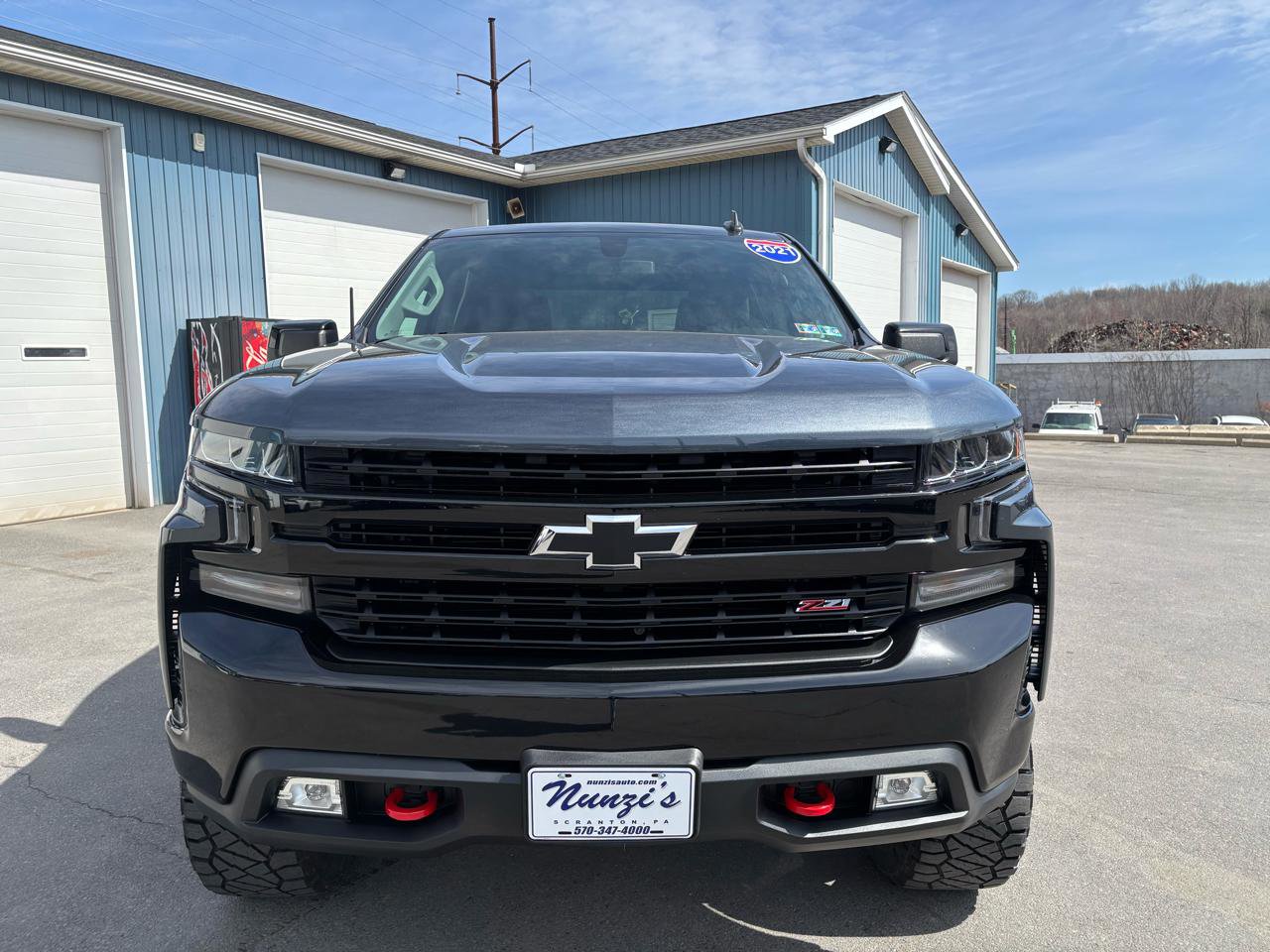 Used 2021 Chevrolet Silverado 1500 LT Trail Boss w/ Bed Protection Package image 8