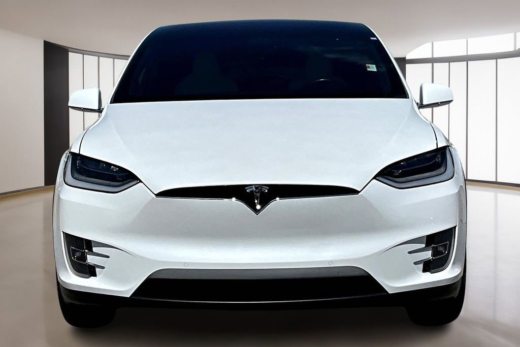 Used 2020 Tesla Model X Long Range image 3
