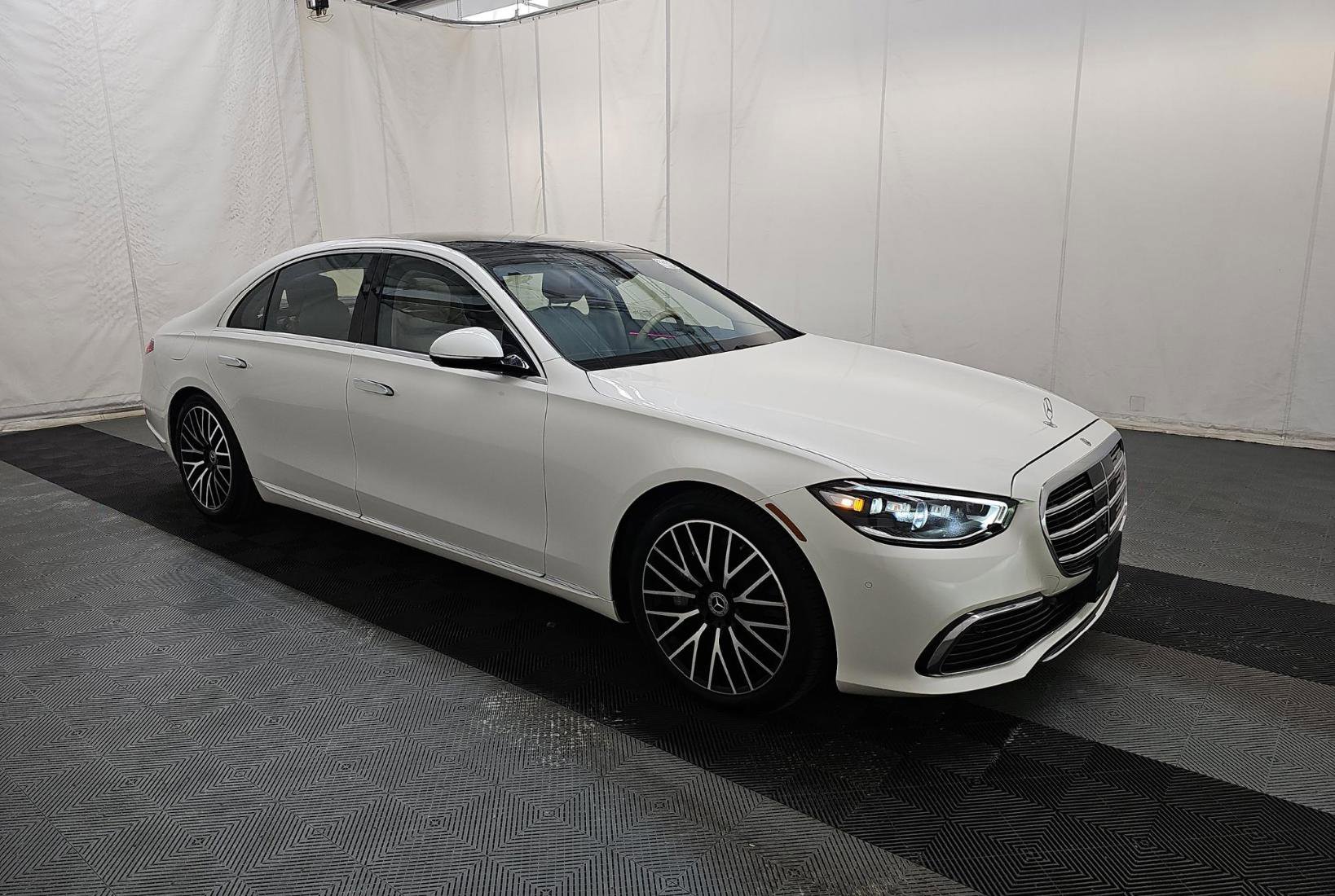 Used 2021 Mercedes-Benz S 580 4MATIC Sedan image 6