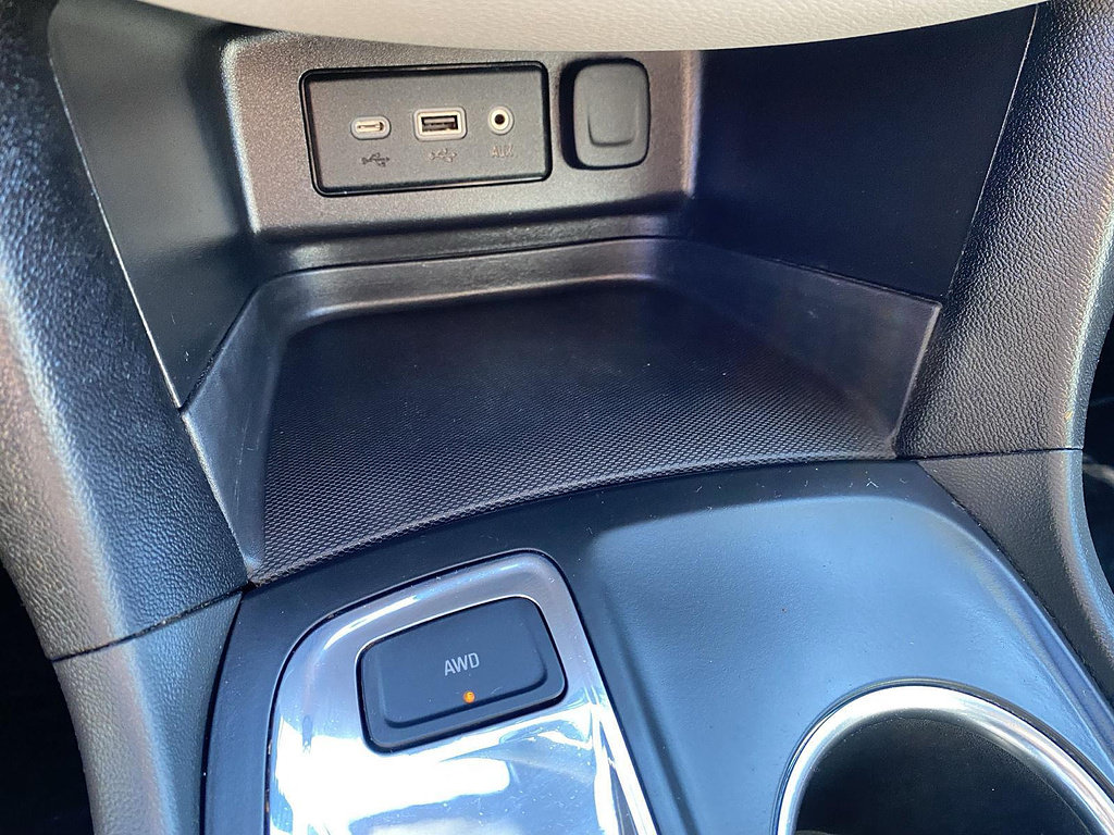 Used 2024 Chevrolet Equinox LS w/ LS Convenience Package AWD/4WD image 48