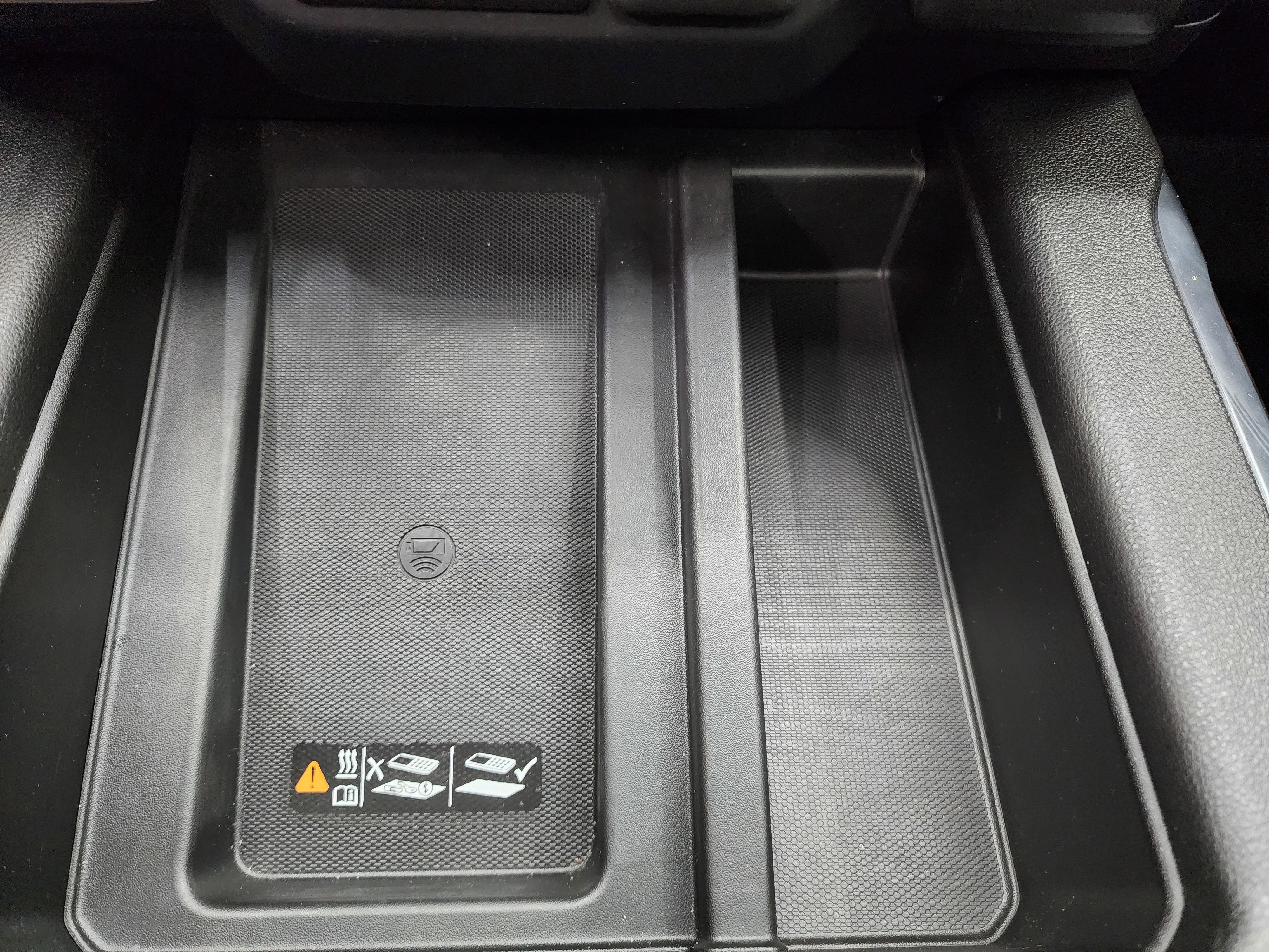 Used 2023 GMC Sierra 3500 Denali w/ Denali Ultimate Package image 59