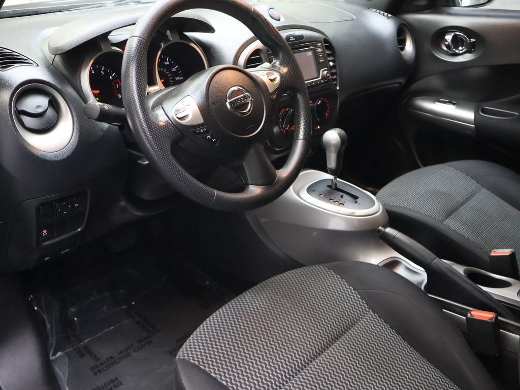 Used 2016 Nissan Juke S FWD image 18