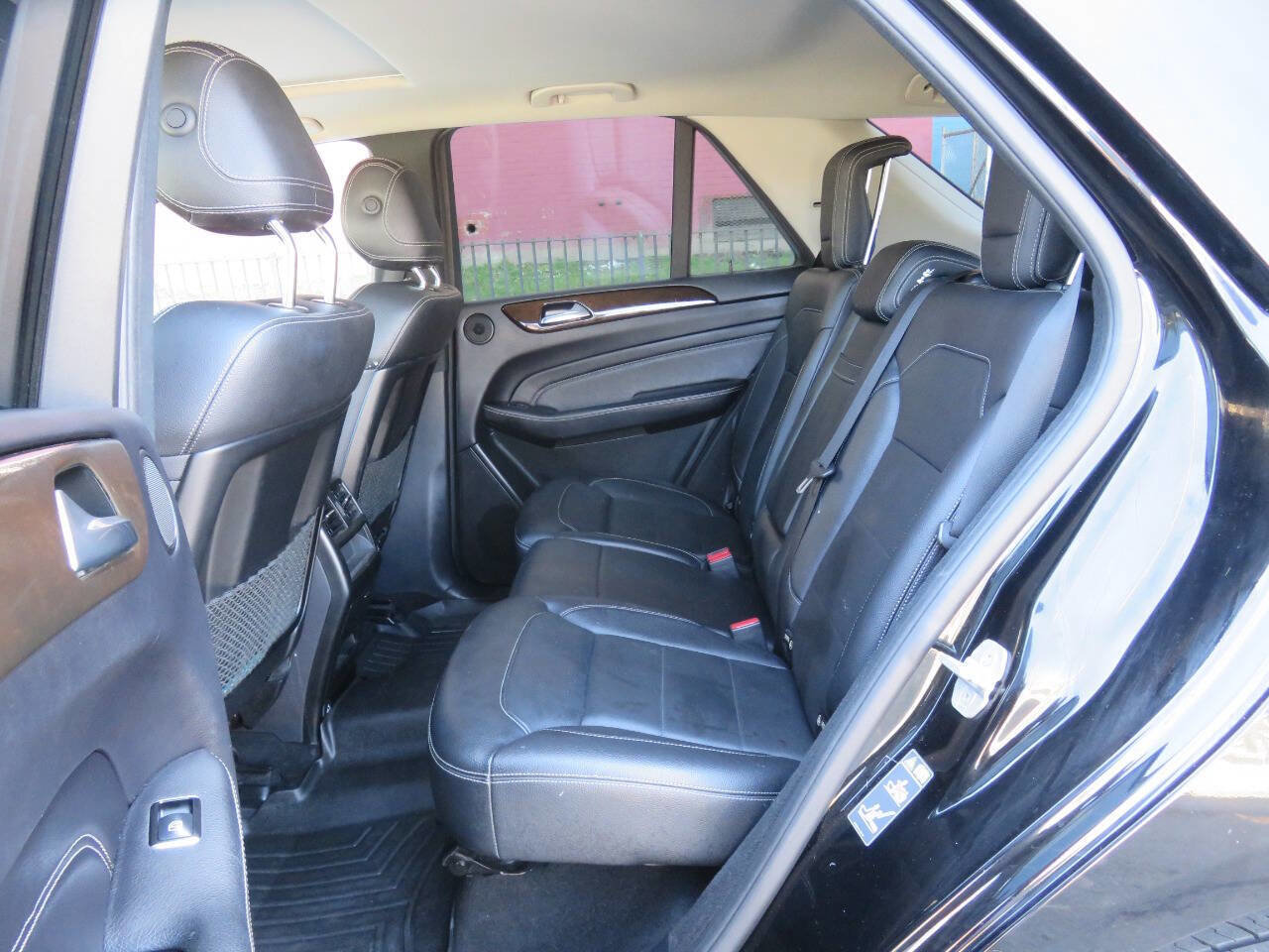 Used 2015 Mercedes-Benz ML 350 4MATIC image 20