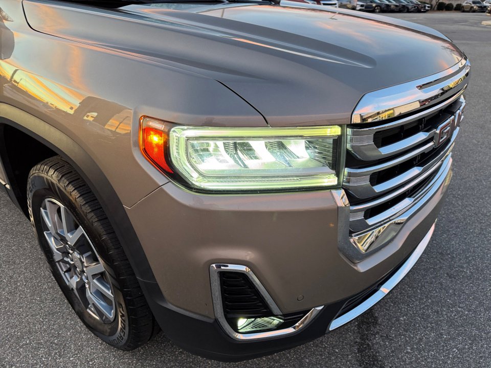 Certified 2022 GMC Acadia SLT w/ Trailering Package image 27