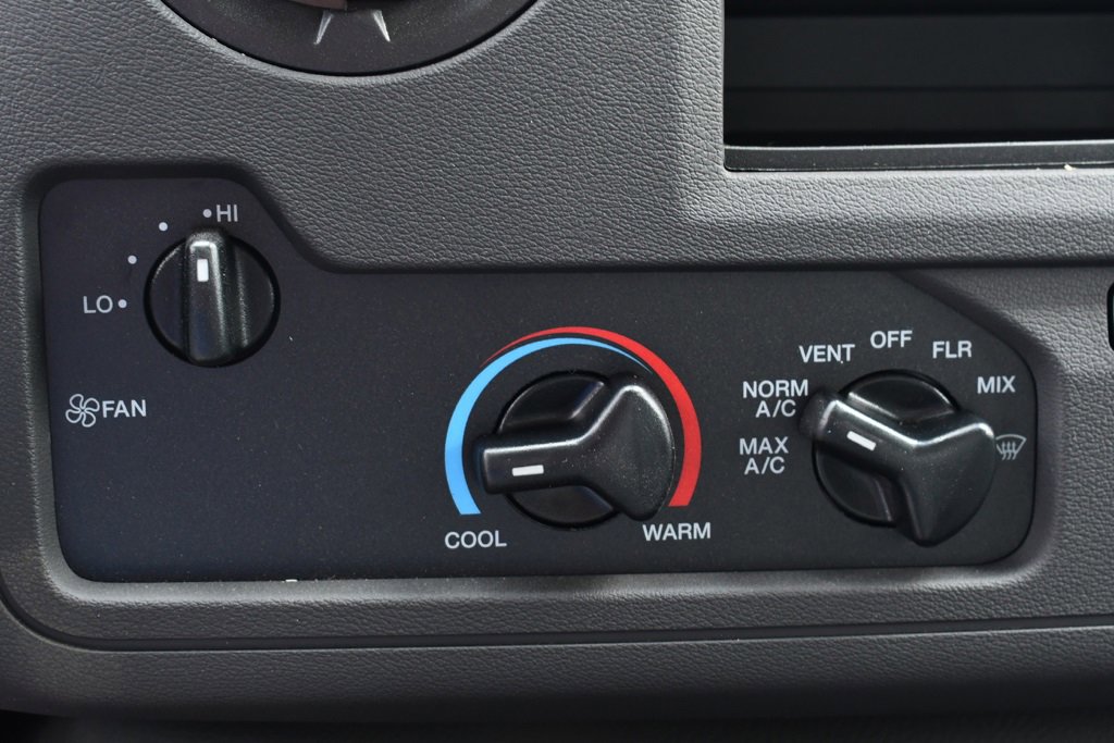 New 2026 Ford E-350 and Econoline 350 Super Duty w/ Power Equipment Group image 31