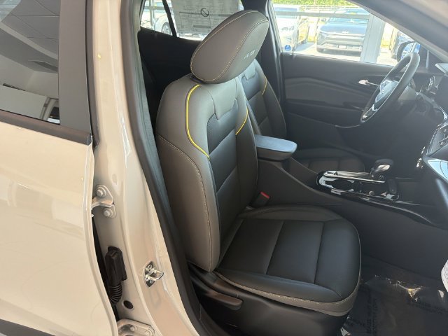 New 2026 Chevrolet Trax ACTIV w/ Driver Confidence Package FWD image 18