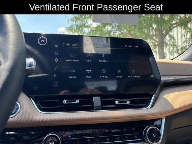 Certified 2025 Chevrolet Equinox ACTIV w/ Safety and Technology Package AWD/4WD image 16