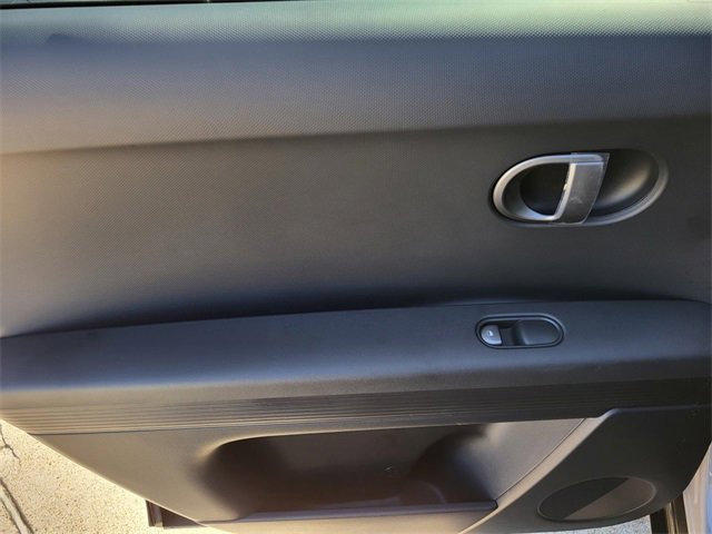 New 2026 Hyundai Ioniq 5 SEL image 8