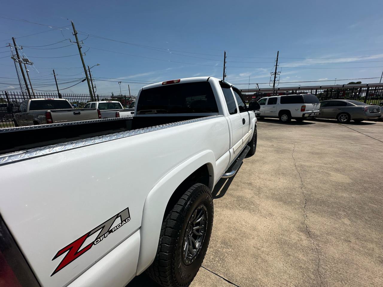 Used 2007 Chevrolet Silverado 1500 LT w/ Extended Cab Value Package AWD/4WD image 26