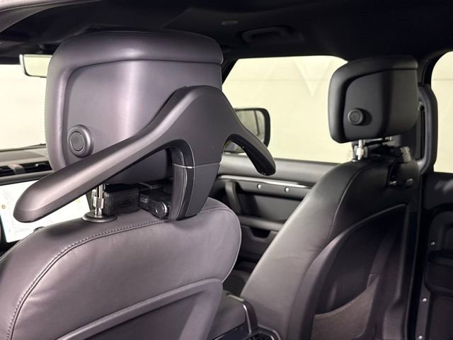 New 2026 Land Rover Defender 110 X-Dynamic SE AWD/4WD image 23