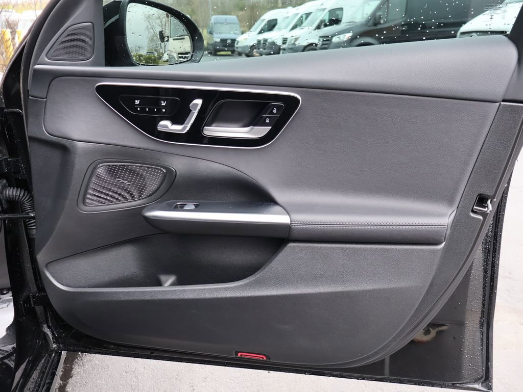 Certified 2025 Mercedes-Benz C 300 4MATIC Sedan image 13