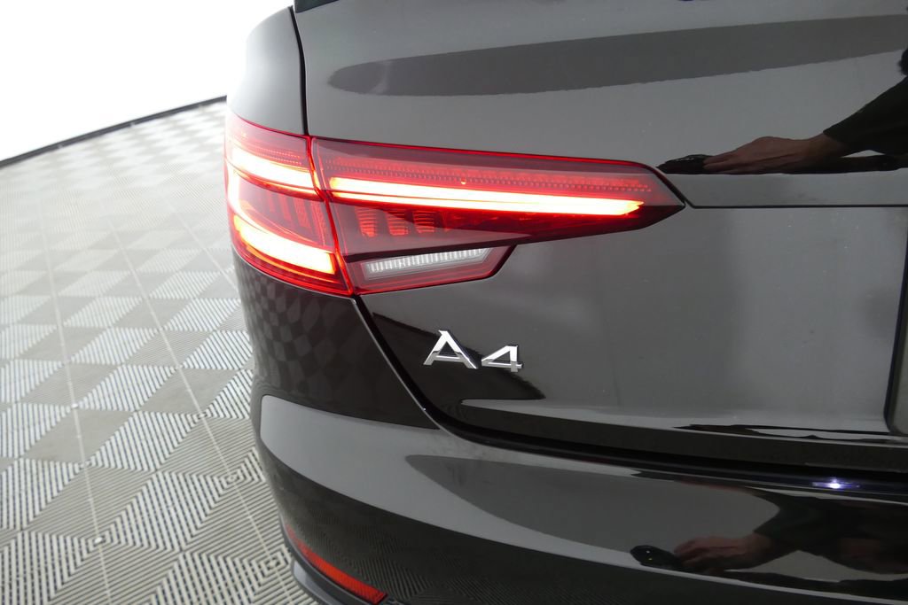 Used 2019 Audi A4 2.0T Premium Plus w/ Premium Plus Package image 2