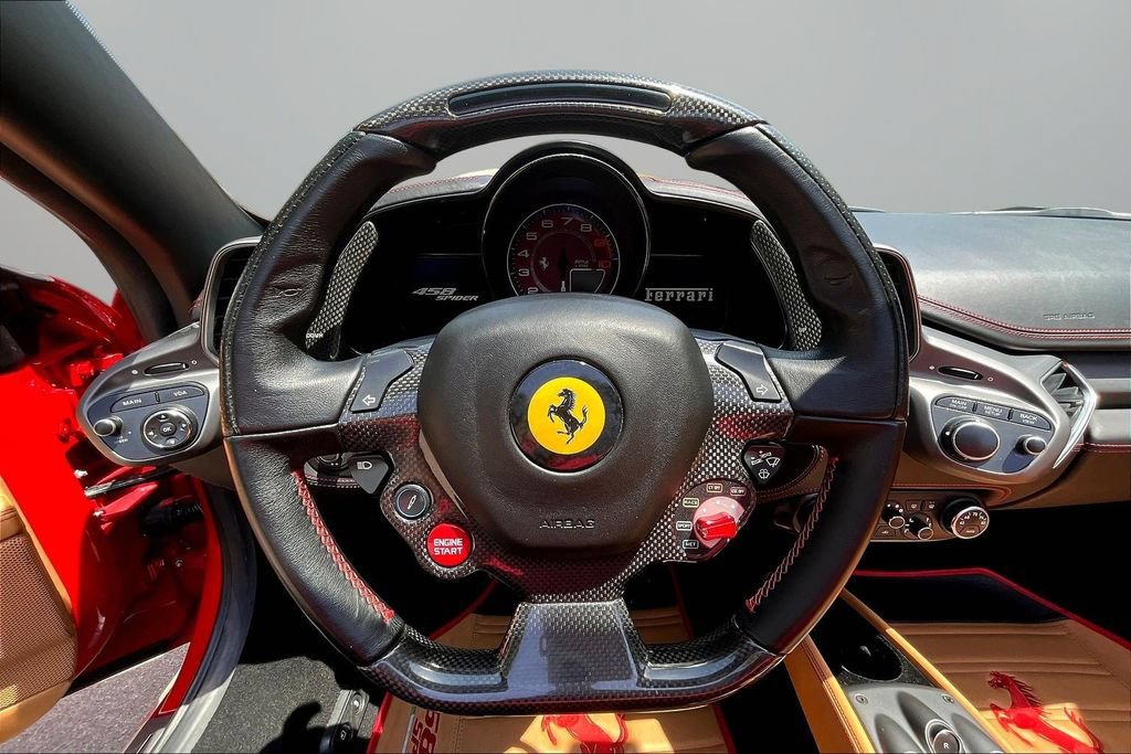 Used 2012 Ferrari 458 Spider RWD image 9