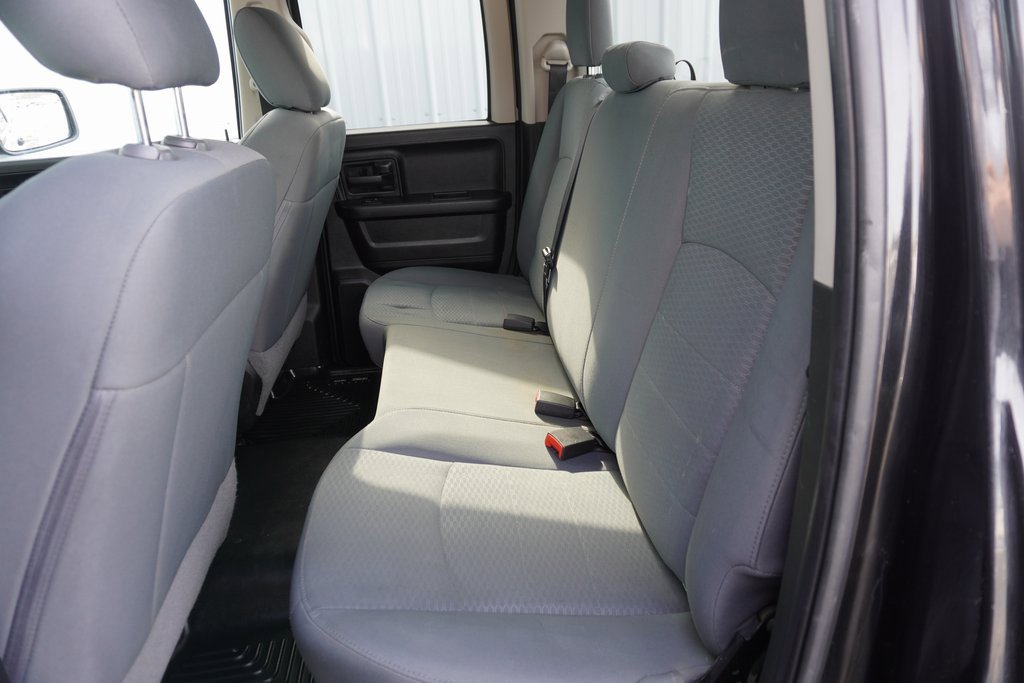 Used 2018 RAM 1500 Express w/ Black Ram 1500 Express Group image 31